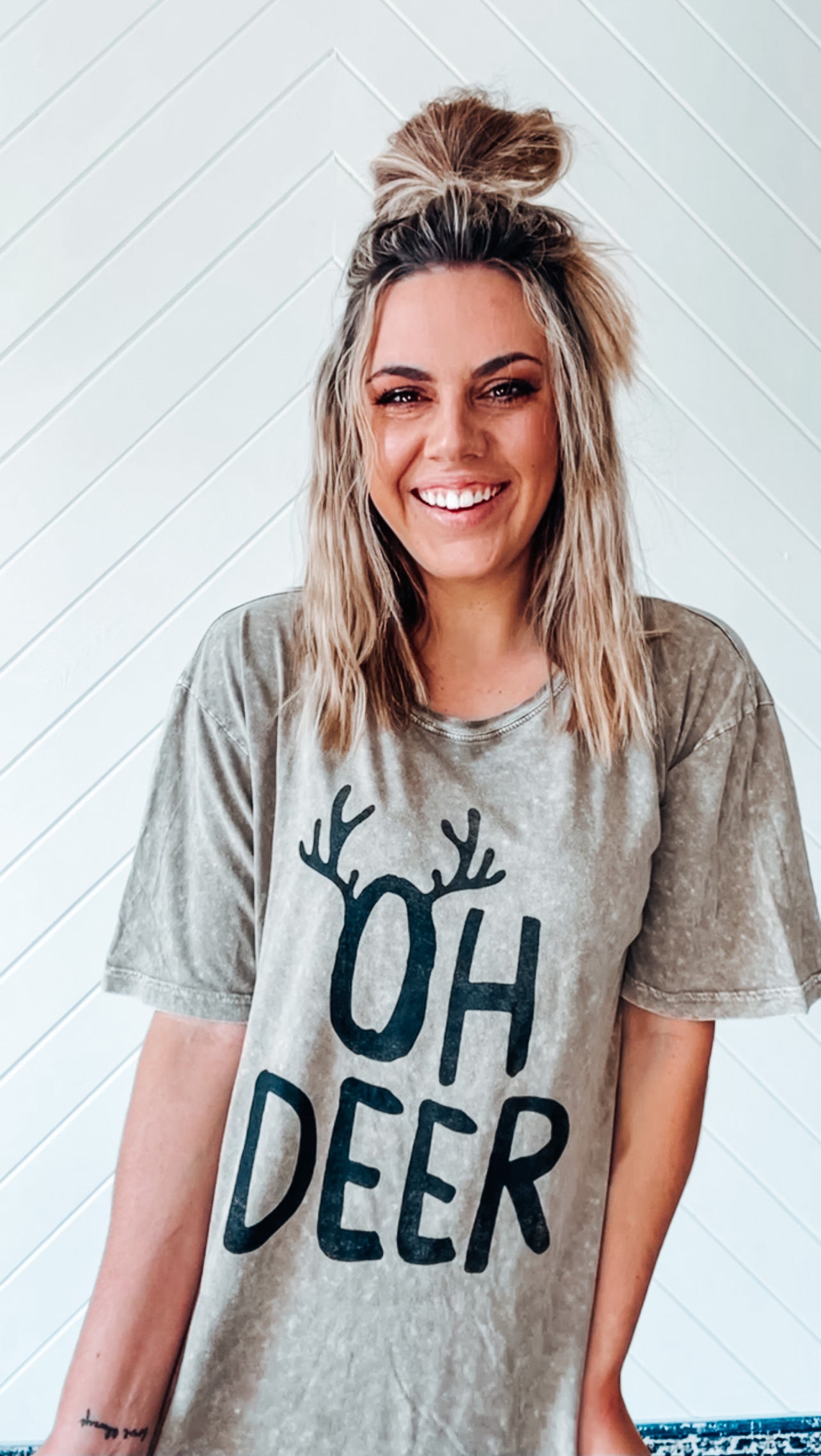 Oh Deer Graphic Tee